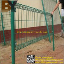 PVC-überzogener verzinkter doppelter Kreis-Draht-Ineinander greifen-Zaun